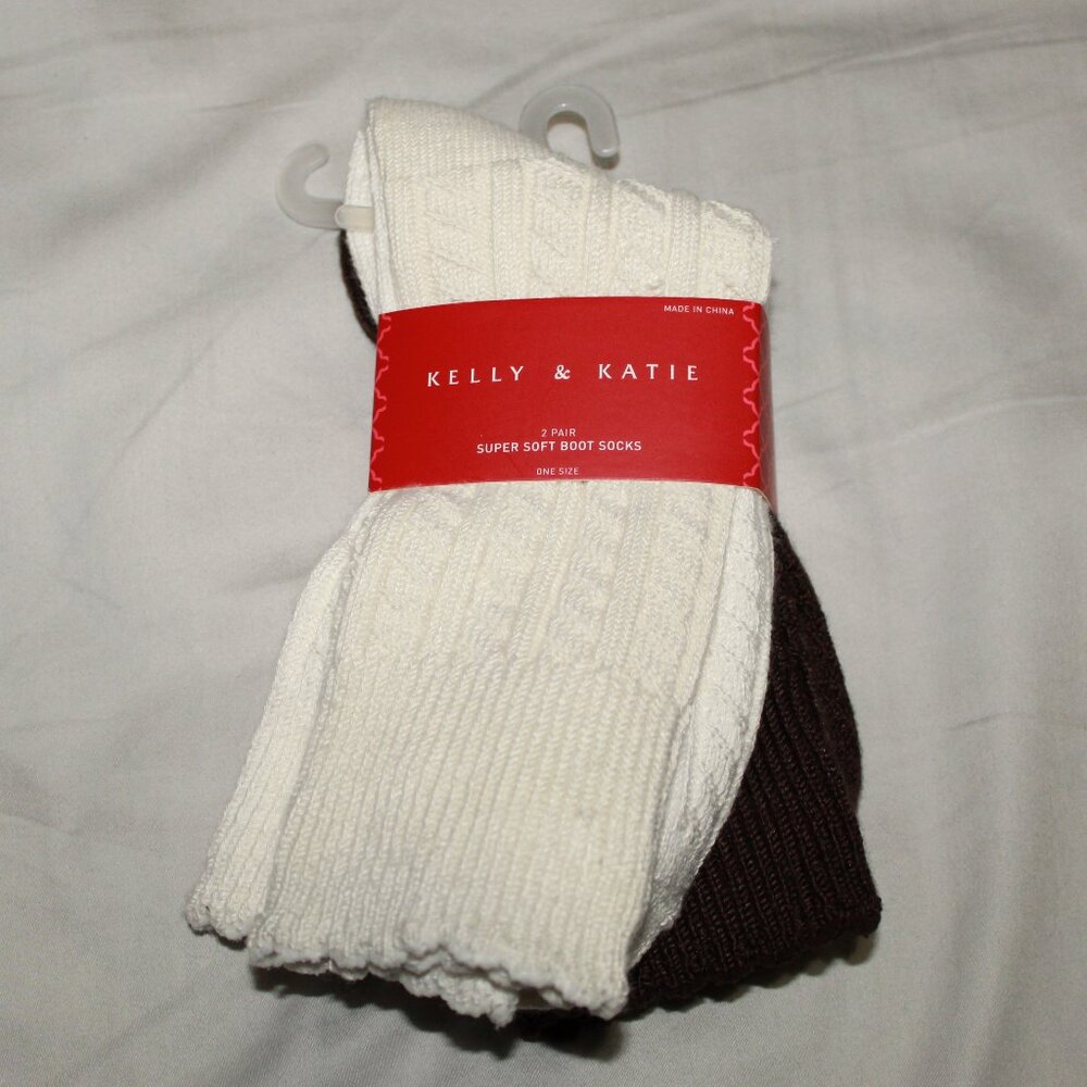 NWT Kelly & Katie Super Soft Boot Socks 2 pair Brown & White One Size